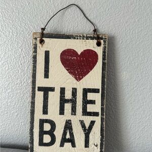 Brandy Melville I Heart The Bay Wall Sign